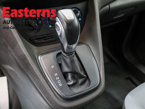 Used 2016 Ford Transit Connect XL image 13