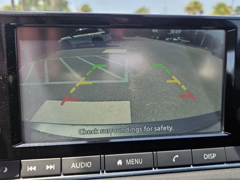 Used 2025 Nissan Sentra S image 9