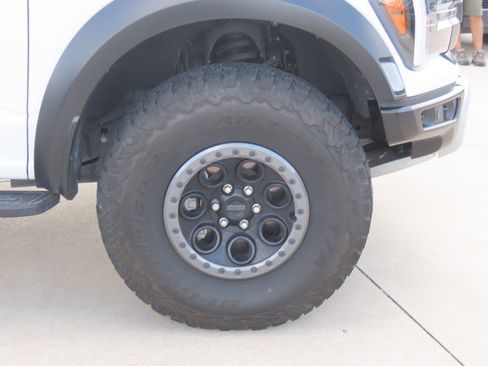 Certified 2024 Ford F150 Raptor AWD/4WD image 7