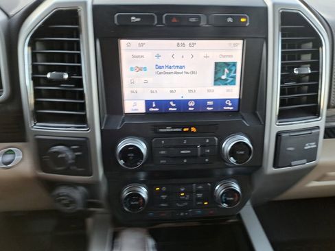 Used 2020 Ford F150 Lariat w/ Equipment Group 502A Luxury image 12