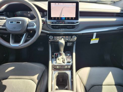 New 2026 Jeep Compass Trailhawk w/ Sun, Sound & Navigation Group AWD/4WD image 14