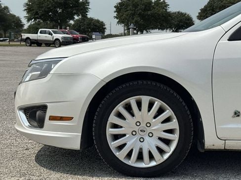 Used 2010 Ford Fusion Hybrid FWD image 10