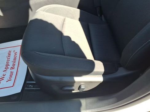 Used 2025 Nissan Altima 2.5 SV image 13