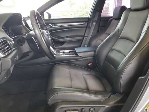 Used 2020 Honda Accord Sport image 15
