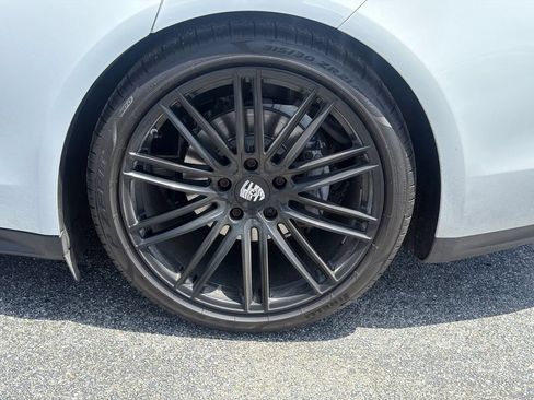 Used 2017 Porsche Panamera 4S AWD/4WD image 10