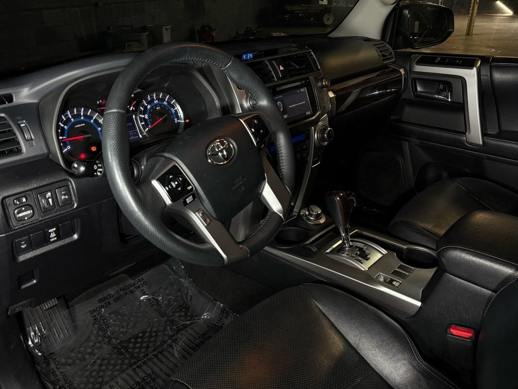 Used 2019 Toyota 4Runner Limited AWD/4WD image 10