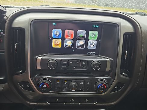 Used 2018 Chevrolet Silverado 1500 LTZ Z71 AWD/4WD image 26