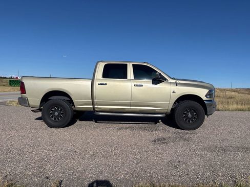 Used 2011 RAM 2500 Laramie w/ Cold Weather Group image 6