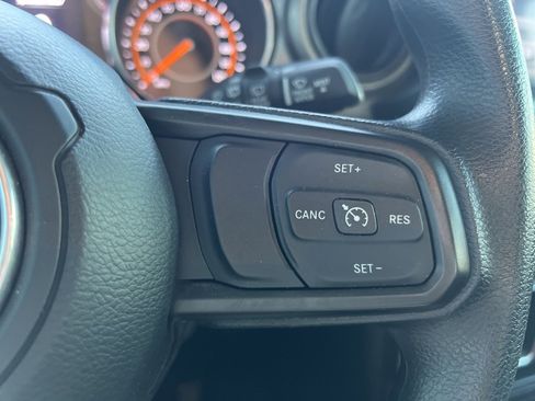 Used 2021 Jeep Wrangler Unlimited Sport image 25