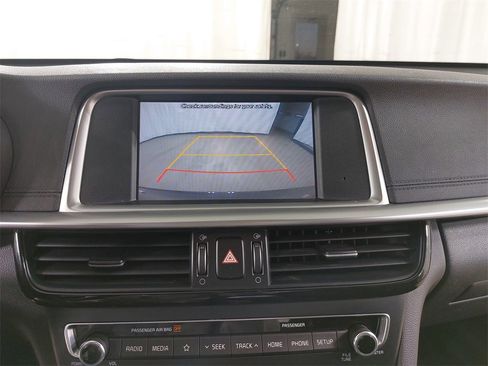 Used 2020 Kia Optima LX image 26