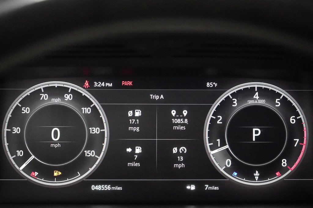 Used 2018 Land Rover Discovery HSE AWD/4WD image 17