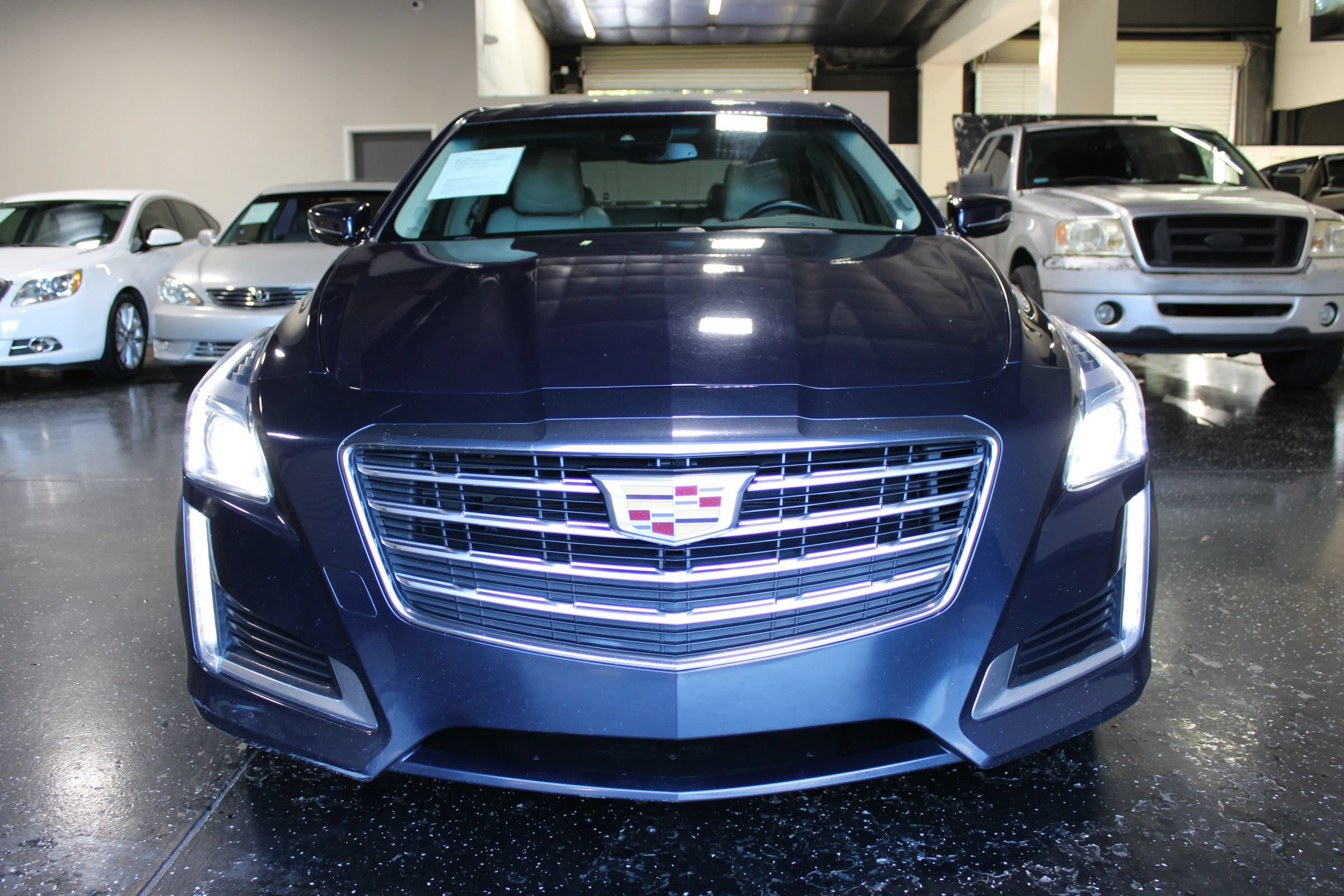 Used 2017 Cadillac CTS Luxury RWD image 8