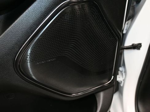 Used 2023 RAM 1500 Limited image 13