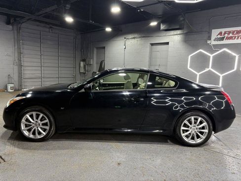 Used 2014 INFINITI Q60 AWD Coupe w/ Premium Package image 2