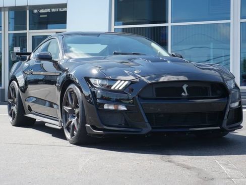 Used 2022 Ford Mustang Shelby GT500 w/ Carbon Fiber Track Pack RWD image 7