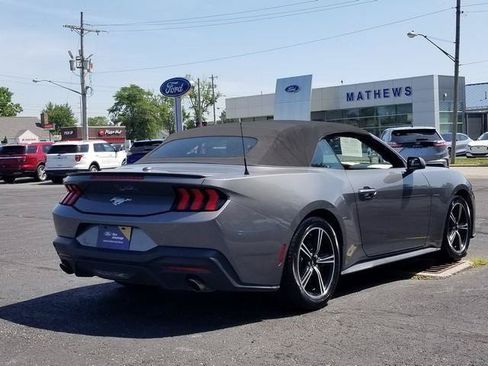 Certified 2025 Ford Mustang Premium RWD image 5