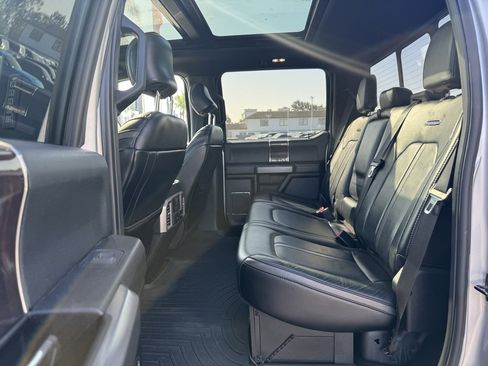 Used 2017 Ford F250 Platinum w/ Platinum Ultimate Package image 18