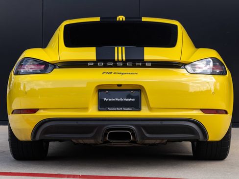 Certified 2019 Porsche 718 Cayman RWD image 10