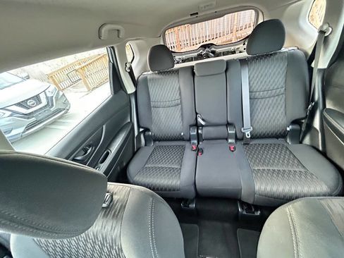 Used 2020 Nissan Rogue S image 15