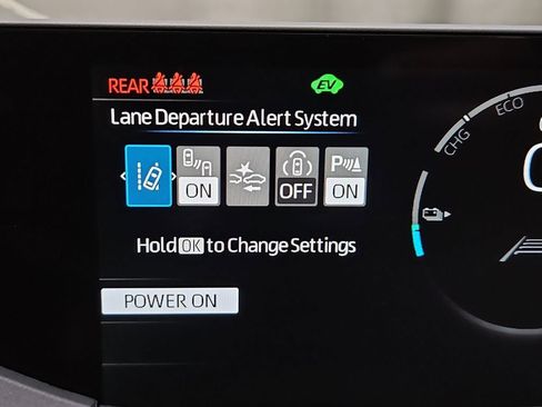 New 2026 Toyota Prius Plug-In Hybrid FWD image 16