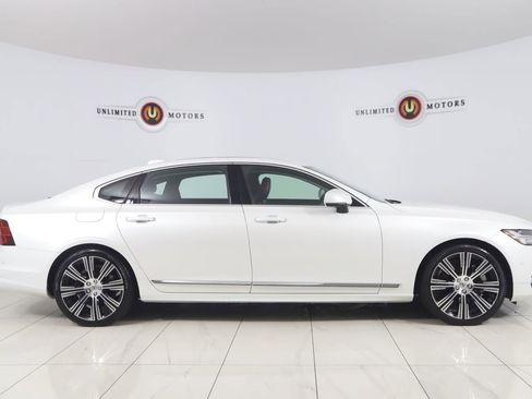 Used 2022 Volvo S90 B6 Inscription w/ Advanced Package AWD/4WD image 2