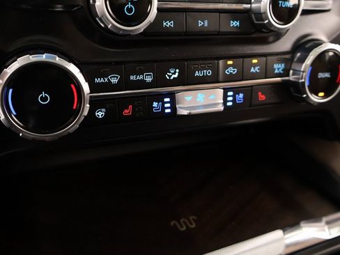 Used 2025 Ford F250 King Ranch image 8