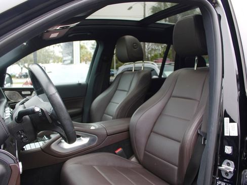 Certified 2022 Mercedes-Benz GLS 450 4MATIC image 5