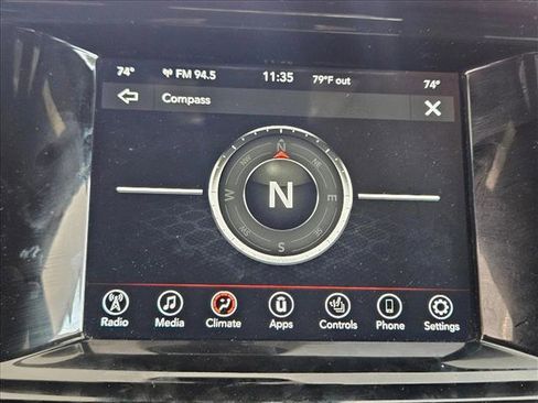 Used 2022 Dodge Durango GT image 17