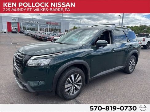 Certified 2024 Nissan Pathfinder SL w/ Black Appearance Package AWD/4WD image 1