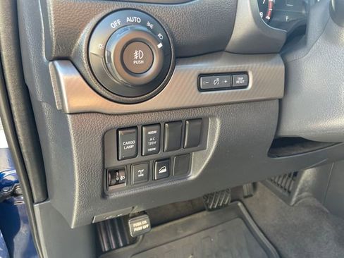 Used 2021 Nissan Titan PRO-4X w/ Pro-4x Convenience Package image 28