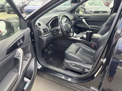 Used 2020 Mitsubishi Eclipse Cross SEL AWD/4WD image 17