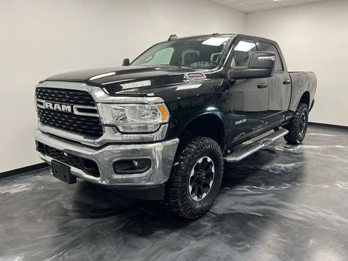 Used 2024 RAM 2500 Big Horn w/ Bed Utility Group image 14