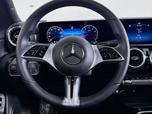Certified 2026 Mercedes-Benz CLA 250 4MATIC image 18