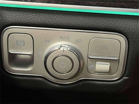 Certified 2022 Mercedes-Benz GLE 350 4MATIC image 19