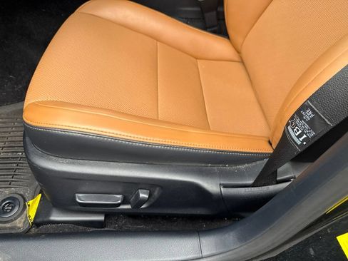 Used 2024 Lexus IS 350 F Sport w/ Navigation Package AWD/4WD image 13
