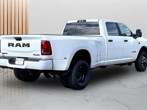New 2026 RAM 3500 Big Horn AWD/4WD image 9
