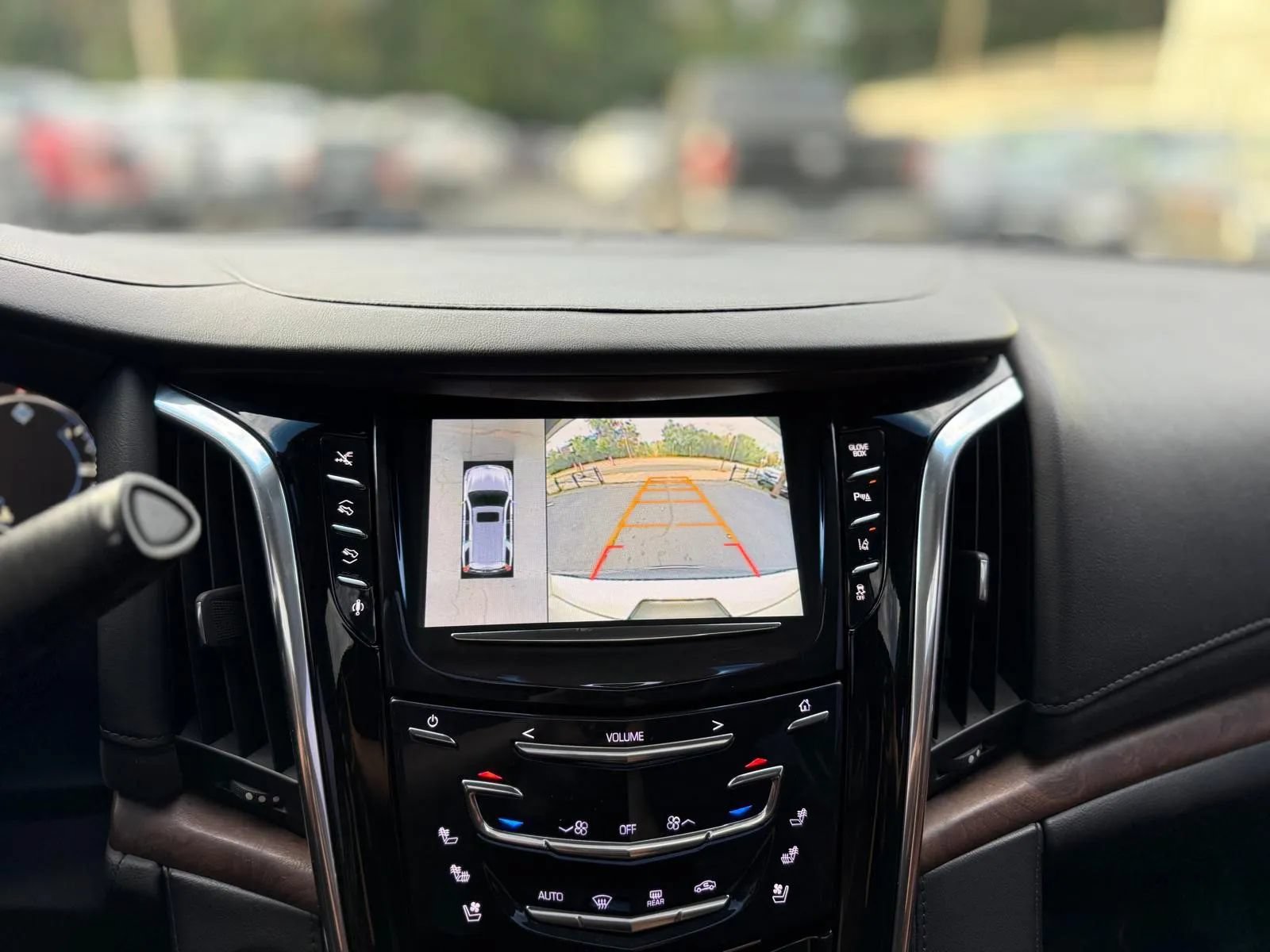 Used 2015 Cadillac Escalade ESV Premium AWD/4WD image 18