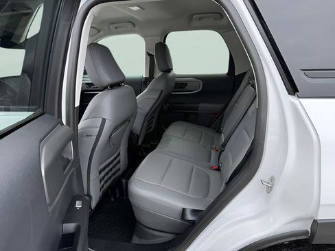Used 2025 Ford Bronco Sport Badlands AWD/4WD image 5