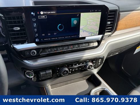 New 2026 Chevrolet Silverado 1500 High Country w/ High Country Premium Package AWD/4WD image 20