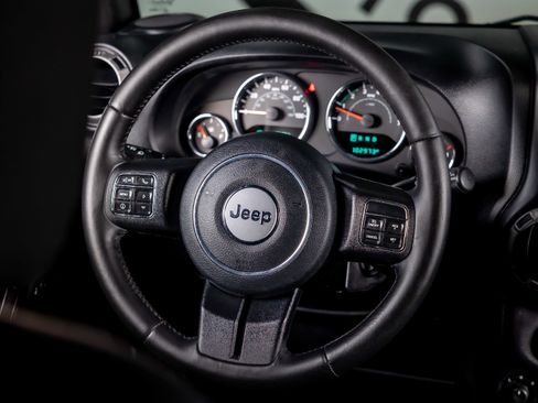 Used 2016 Jeep Wrangler Unlimited Sport w/ Quick Order Package 24S AWD/4WD image 27
