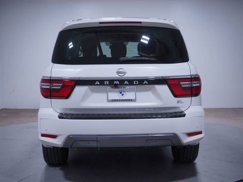 Used 2022 Nissan Armada SL image 5
