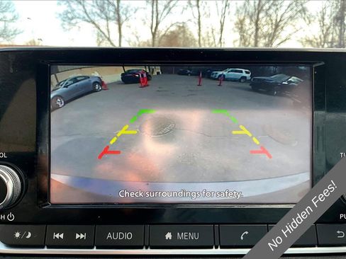 Used 2025 Nissan Sentra S FWD image 11