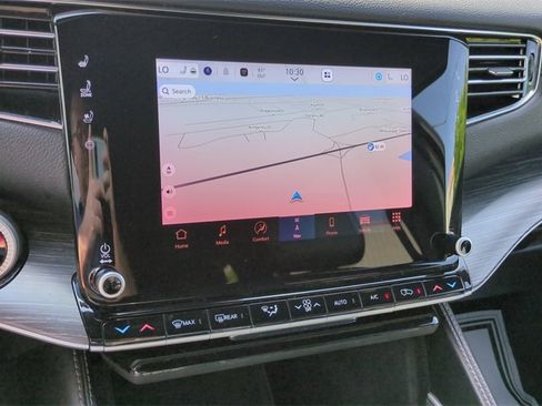 Used 2023 Jeep Wagoneer L Series II image 12