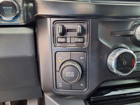 New 2026 Ford F250 Lariat w/ Lariat Premium Package image 13