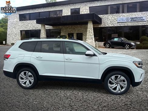 Used 2023 Volkswagen Atlas SE AWD/4WD image 4
