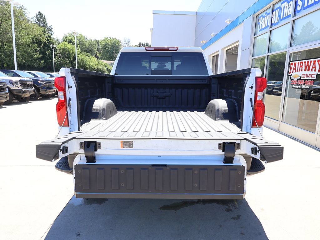 New 2026 Chevrolet Silverado 1500 LT Trail Boss w/ Convenience Package II AWD/4WD image 32