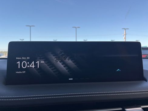 Used 2025 Genesis GV70 3.5T Sport w/ Sport Advanced Package image 18