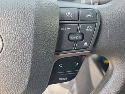 Used 2025 Toyota Camry LE image 29