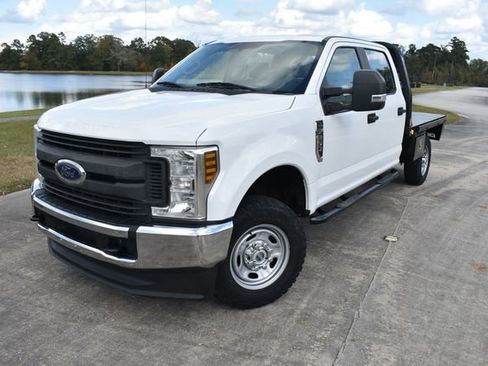Used 2019 Ford F250 XL w/ Power Equipment Group image 10