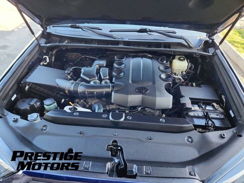 Used 2018 Toyota 4Runner Limited image 35